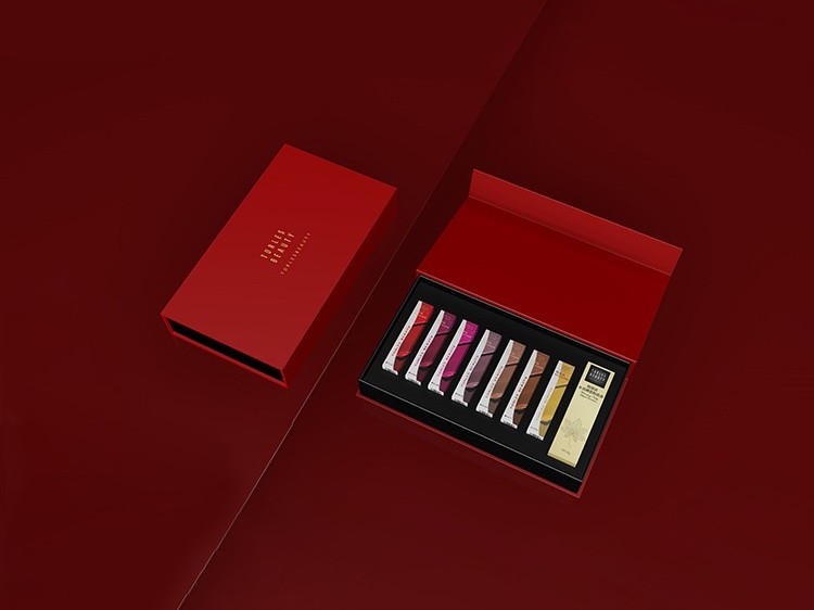 精品禮盒使用磁鐵扣的好處: